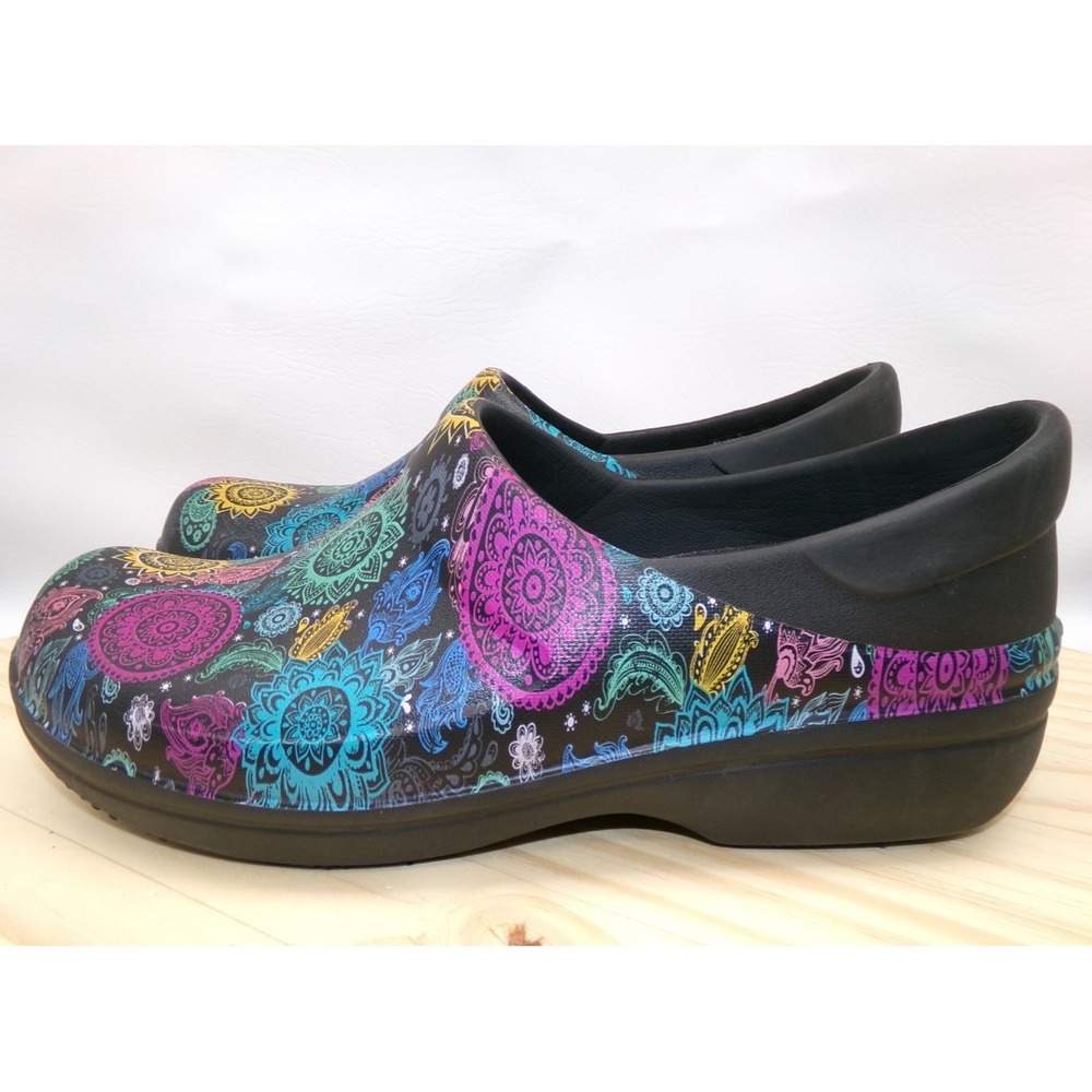Crocs Neria Pro II Clog Bright Paisley Multicolor Floral Print Womens 11 Slip-On - Picture 2 of 9